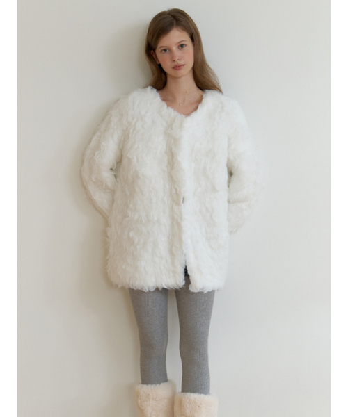 RE_L(リエル)の「Bluff fur cardigan (ivory)(カーディガン/ボレロ・レディース・その他・FREE)」の2枚目の写真