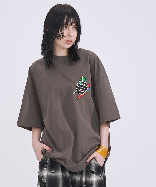 SeeSew（シーソー）の「【UNISEX】KOKOPELI WAPPEN TEE/ココペリワッペンTシャツ（Tシャツ/カットソー・メンズ・ホワイト/チャコールグレー・L/M）」の12枚目の写真
