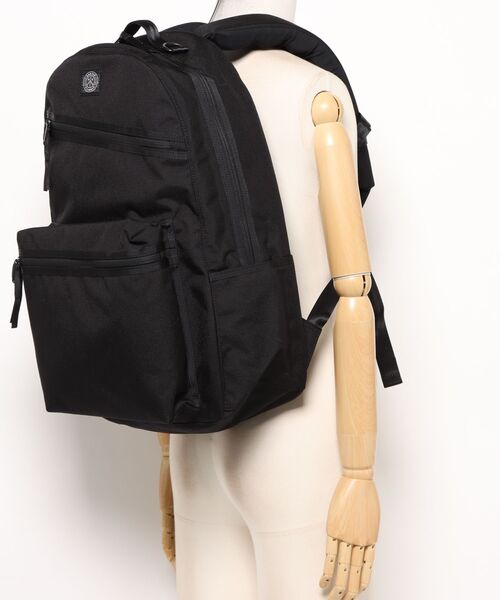 PORTER CLASSIC(ポータークラシック)の「【Porter Classic / ポータークラシック】NEWTON DAYPACK L(バックパック/リュック・メンズ・ブラック/ネイビー・FREE)」の3枚目の写真