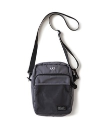 FAT（エフエイティー）の「SLINGPAK（ショルダーバッグ）」