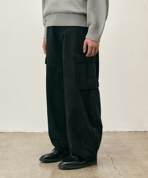 COSTUME O’CLOCK(コスチュームオクロック)の「コットンウォッシュドバルーンカーゴパンツブラック COOSPT244BLACK(その他パンツ・メンズ・その他・28/30/32/34/26)」の3枚目の写真