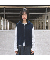 DAMISH（ダミシュ）の「ディロゴスタースタディニットフードジップアップベスト_ネイビー（ベスト）」