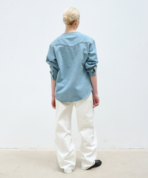 AOPT(アオプト)の「CURVED LINE WIDE JEANS - WHITE(デニムパンツ・レディース・その他・MEDIUM)」の3枚目の写真