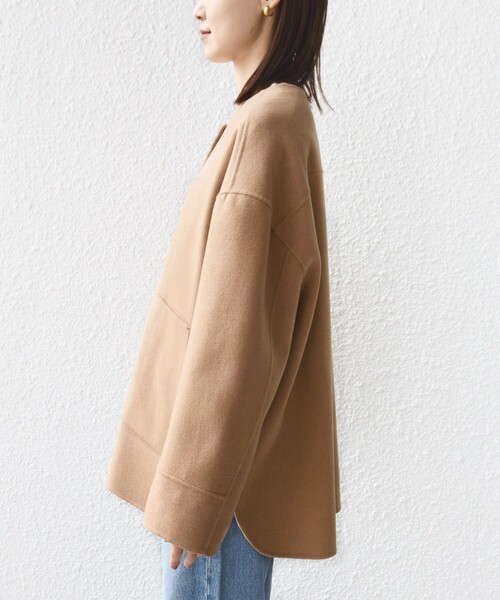 SHIPS（シップス）の「セミ 梳毛 配色 リバー ノーカラー コート（ノーカラーコート・レディース・キャメル/グレー・36/38）」の5枚目の写真
