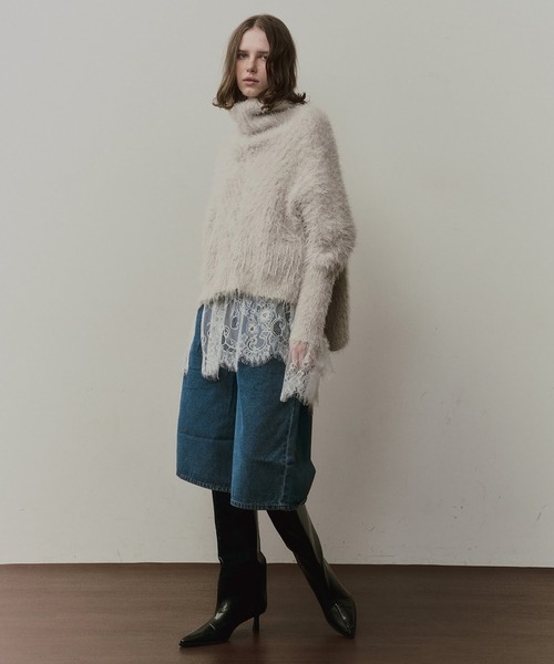 LA BELLE ETUDE（ラベルエチュード）の「2WAY総レースVネックオーバーTOPS（シャツ/ブラウス・レディース・ホワイト/ライトグリーン/ライトブルー/ブラック・FREE）」の5枚目の写真