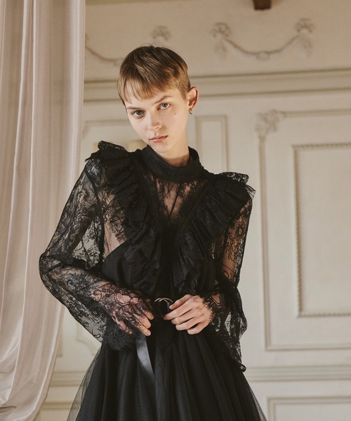 ✨即購入OK✨【新品】 ラベルエチュード　総レースVネックオーバー　黒 2WAY総レースVネックオーバーTOPS（シャツ/ブラウス）｜LA BELLE ETUDE