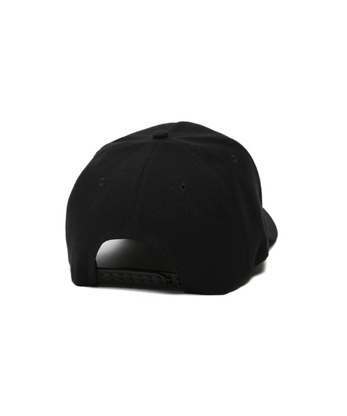 VANQUISH（ヴァンキッシュ）の「VANQUISH / ヴァンキッシュ vanquish Sans Serif Font Logo Cap（キャップ・メンズ・ブラック/ホワイト・FREE）」の12枚目の写真