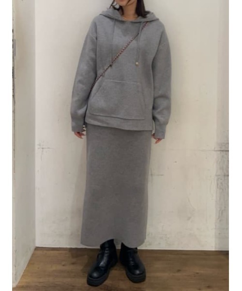 AZUL by moussy(アズールバイマウジー)の「【身長/骨格別着用画像あり】【セットアップ対応】スウェッターニットスカート 春服 秋服 冬服 ロングスカート タイトスカート(スカート・レディース・杢グレー/ライトピンク/ネイビー・FREE)」の7枚目の写真