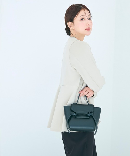 coca(coca)(コカ)の「スムースペプラムプルオーバー| セレモニー オフィス ママスーツ フォーマルウェア スーツ 卒業式(Tシャツ/カットソー・レディース・ブラック/ライトベージュ・L/M/S)」の7枚目の写真