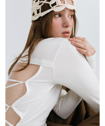 MOIFAIRE（モイフェア）の「BACKLESS STRAP T-SHIRT / IVORY（Tシャツ/カットソー）」