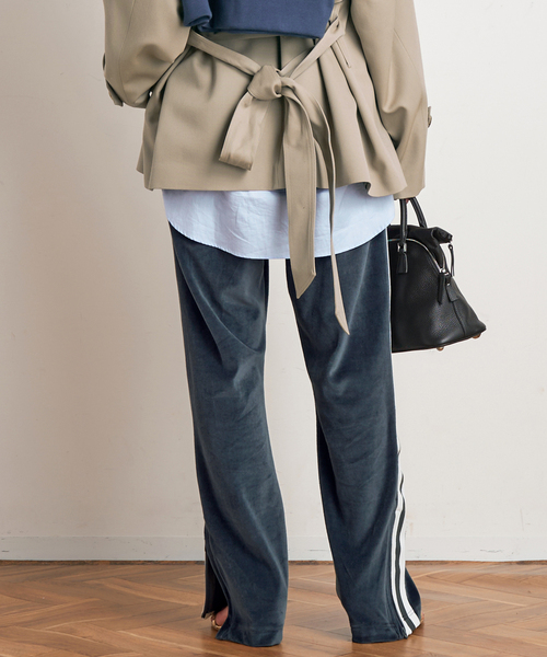 AMERICANA(アメリカーナ)の「【AMERICANA/アメリカーナ】別注side line velour Pants(その他パンツ・レディース・ネイビー/アイボリー・38/36)」の15枚目の写真