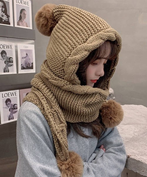 CALIFORNIA OUTFITTERS（カリフォルニア アウトフィッターズ）の「12E1-NK ポンポン付 ボリューム ニットフードスヌード（マフラー・レディース・ベージュ/ブラック・ONESIZE）」の7枚目の写真