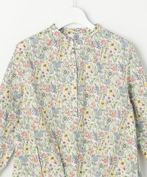 J.PRESS（ジェイプレス）の「【一枚で着映え】Liberty Rachel & Michelle バンドカラー ブラウス（シャツ/ブラウス・レディース・ピンク系5/サックスブルー系5・T13/T15）」の11枚目の写真