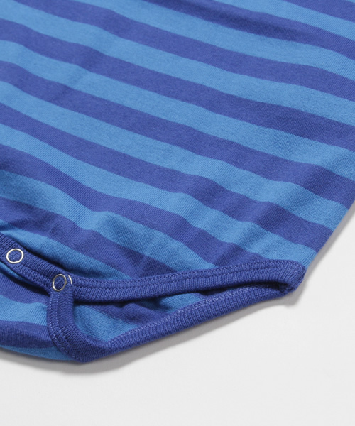 marimekko(マリメッコ)の「Tasaraita / Vaude(ロンパース・キッズ・ネイビー/ブラック/ブルー/レッド・68/74/62/80)」の8枚目の写真