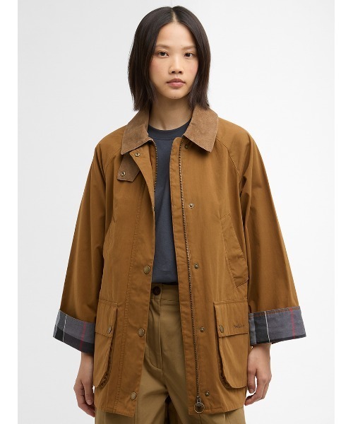 Barbour(バブアー)の「【GLYNIS/グリニス】 ピーチスキン カジュアルジャケット(レディース)(ブルゾン・レディース・カーキ/オリーブ/ブラウン・6/8/10)」の19枚目の写真