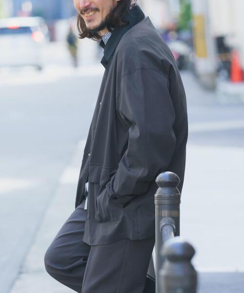 ITEMS URBANRESEARCH(アイテムズ アーバンリサーチ)の「襟配色 ハンティングジャケット(その他アウター・メンズ・ベージュ/チャコールグレー/カーキ・MEDIUM/LARGE)」の5枚目の写真