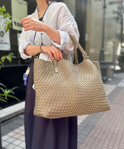 NOLLEY’S(ノーリーズ)の「メッシュトートLL(トートバッグ・レディース・ネイビー/ブラウン系その他/ブラック/カーキブラウン/ブラウン・FREE)」の4枚目の写真