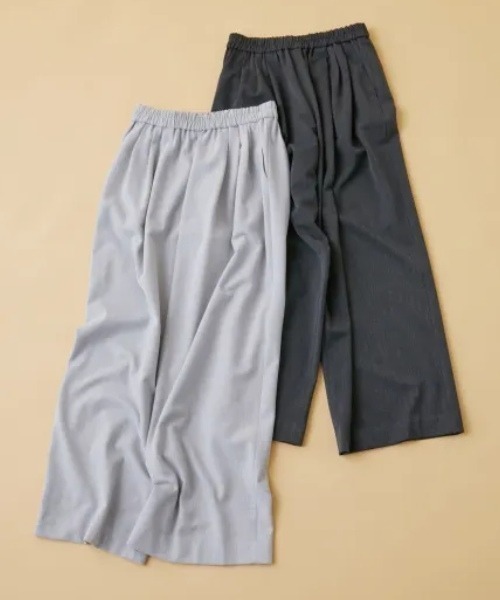 human woman(ヒューマンウーマン)の「裏起毛ワイドパンツ(その他パンツ・レディース・グレー系その他/グレー・MEDIUM/SMALL)」の1枚目の写真