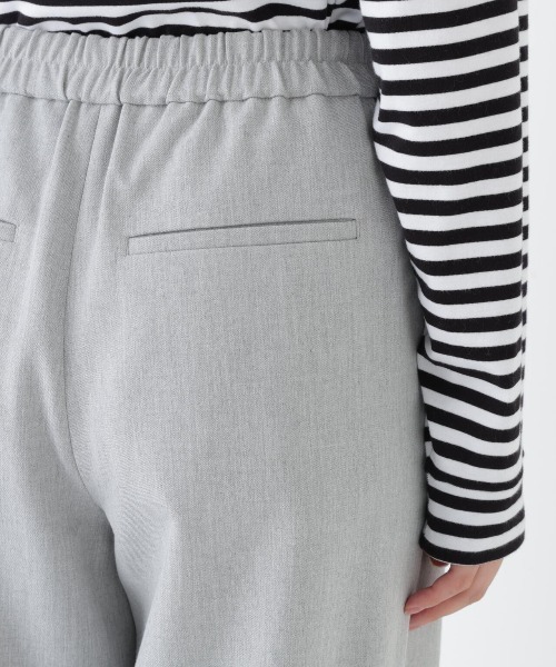 human woman(ヒューマンウーマン)の「裏起毛ワイドパンツ(その他パンツ・レディース・グレー系その他/グレー・MEDIUM/SMALL)」の16枚目の写真