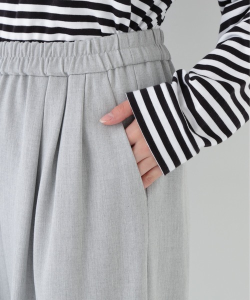 human woman(ヒューマンウーマン)の「裏起毛ワイドパンツ(その他パンツ・レディース・グレー系その他/グレー・MEDIUM/SMALL)」の18枚目の写真