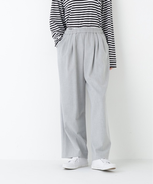 human woman(ヒューマンウーマン)の「裏起毛ワイドパンツ(その他パンツ・レディース・グレー系その他/グレー・MEDIUM/SMALL)」の7枚目の写真