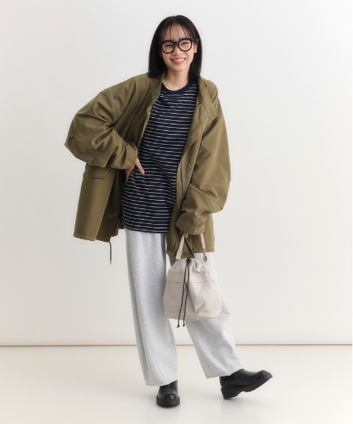 Right-on（ライトオン）の「【HONEYSUCKLE ROSE】モッズショートコート (ライナー取り外し / オーバーサイズ / ヴィンテージフェード)（モッズコート・レディース・ブラック/カーキブラウン・S/M/L）」の11枚目の写真