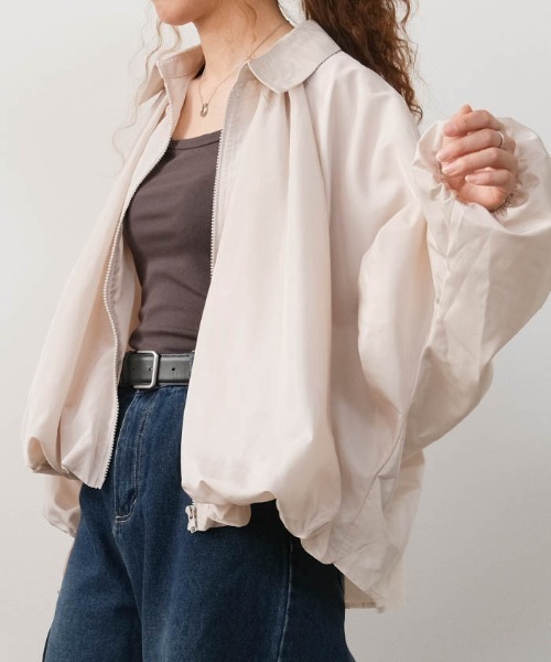 aquagarage（アクアガレージ）の「サテンドルマンブルゾン（その他アウター・レディース・アイボリー/カーキ/ブラック・M）」の2枚目の写真