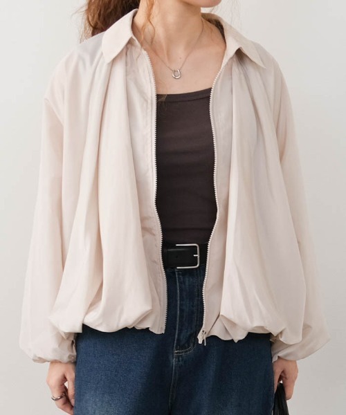 aquagarage（アクアガレージ）の「サテンドルマンブルゾン（その他アウター・レディース・アイボリー/カーキ/ブラック・M）」の4枚目の写真