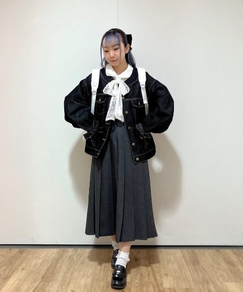 F i.n.t（フィント）の「袖口リボンデニムジャケット/fint フィント（デニムジャケット・レディース・ブラック/インディゴブルー・FREE）」の13枚目の写真