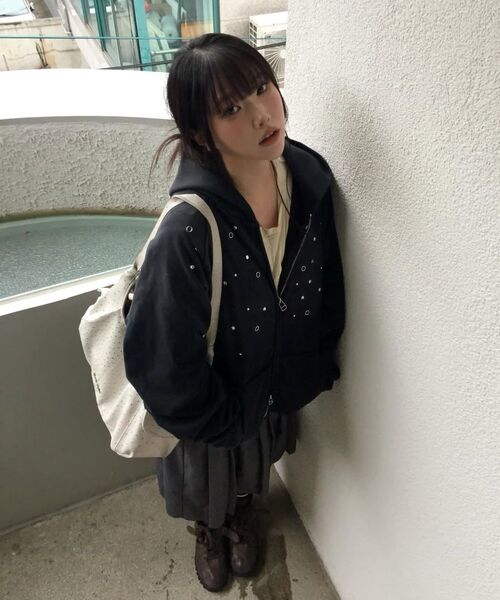 TYPESERVICE（タイプサービス）の「Hotfix Washed Raglan Zip Hoodie [Black]（パーカー・レディース・その他・FREE）」の11枚目の写真