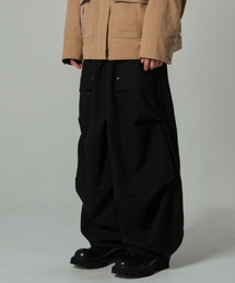 IDWS（アイドンワナセル）の「Agata Balloon Trouser Black（スラックス）」
