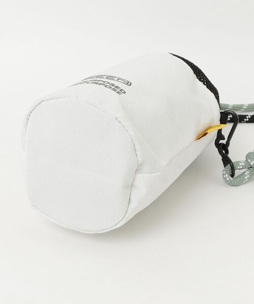 KEEN(キーン)の「HARVEST DRAWSTRING BAG / ハーヴェスト ドローストリング バッグ(ショルダーバッグ・メンズ・ホワイト・OS)」の3枚目の写真