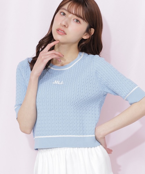 JILL by JILL STUART（ジルバイジルスチュアート）の「ミニケーブルコンパクトニット（ニット/セーター・レディース・ホワイト/ネイビー/ブルー・FREE）」の3枚目の写真