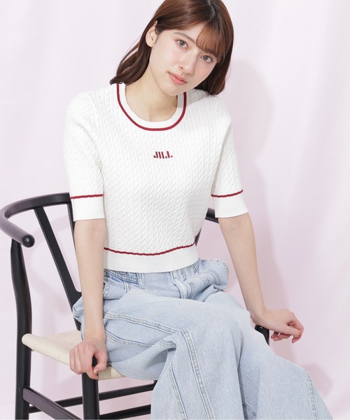 JILL by JILL STUART（ジルバイジルスチュアート）の「ミニケーブルコンパクトニット（ニット/セーター・レディース・ホワイト/ネイビー/ブルー・FREE）」の13枚目の写真