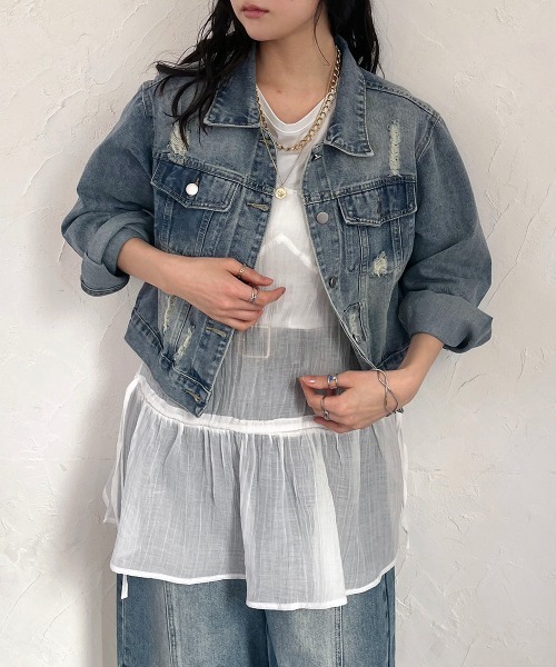 Rejoule(リジュール)の「ショート丈 ダメージ加工デニムジャケット(デニムジャケット・レディース・ブルー/ライトブルー・FREE)」の7枚目の写真