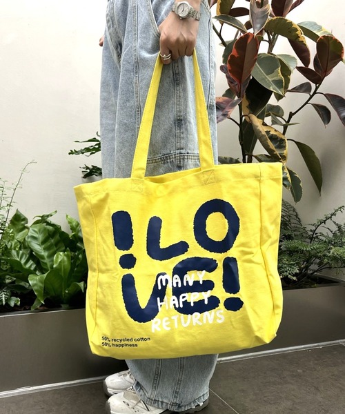 Vipoa（ヴィポア）の「LOVE big logo tote bag（トートバッグ・レディース・レッド/ピンク/イエロー/ネイビー・FREE）」の9枚目の写真