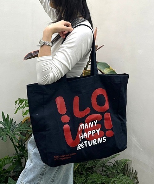 Vipoa（ヴィポア）の「LOVE big logo tote bag（トートバッグ・レディース・レッド/ピンク/イエロー/ネイビー・FREE）」の7枚目の写真