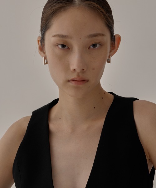 AFFECT（アフェクト）の「Every “Rectangle” Pierced（ピアス（両耳用）・レディース・ゴールド/シルバー・FREE）」の4枚目の写真