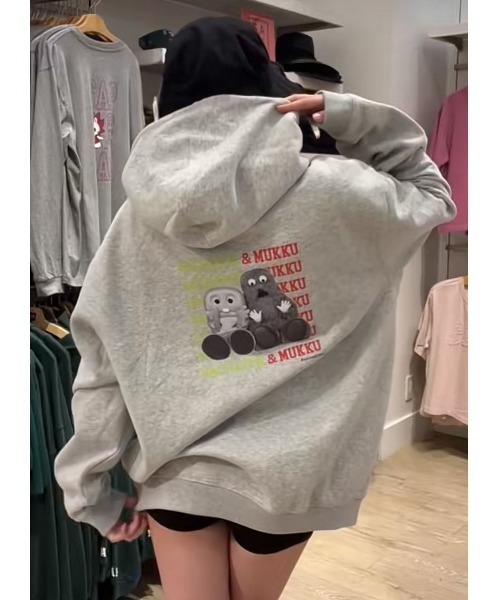 GAP(ギャップ)の「◆ガチャピン・ムック ヴィンテージソフト リラックスフィット パーカー(パーカー・メンズ・グレー系その他/ネイビー/グレー系その他2/ライトグレー・XL/L/XS/M/S)」の17枚目の写真