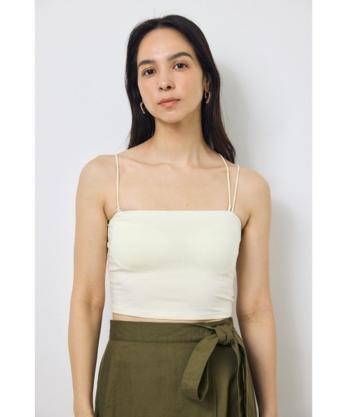 AZUL by moussy(アズールバイマウジー)の「カップ付きチューブトップ(ショート丈) 春服 夏服 秋服 冬服 インナーとしても◎ パット付き(キャミソール・レディース・オフホワイト/ブラック/ブラウン/ライム・MEDIUM/SMALL)」の6枚目の写真