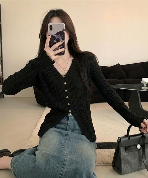 WESTSEA(ウエストシー)の「前開き風 リブニットトップス Vネック 透け感ニット(ニット/セーター・レディース・ブラック/オフホワイト/ブラウン・FREE)」の10枚目の写真