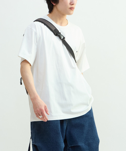 CONVERSE TOKYO(コンバーストウキョウ)の「STAR★ ONEPOINT COOL TOUCH TEE(Tシャツ/カットソー・レディース・ネイビー/ブラック/ホワイト・SMALL/MEDIUM)」の9枚目の写真
