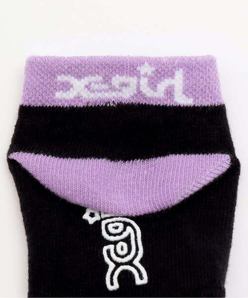 X-girl Stages（エックスガールステージス）の「MIXロゴ ベビーソックス（ベビーシューズ/ベビーソックス・キッズ・ブラック/オフホワイト・F）」の5枚目の写真