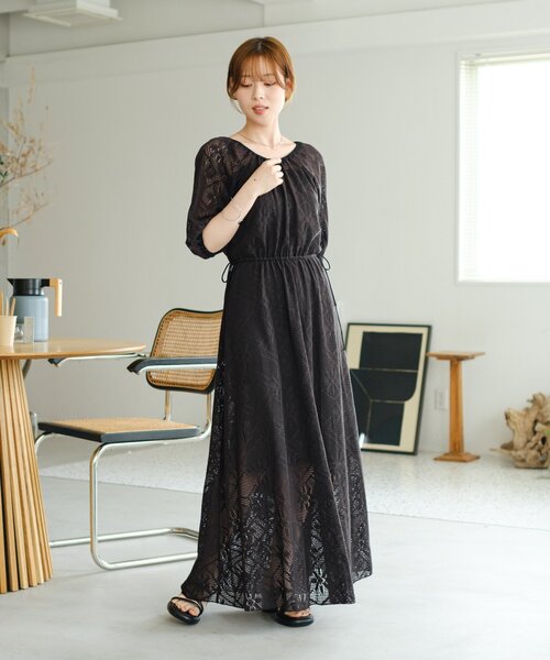 Kastane(カスタネ)の「【WEB限定/2サイズ展開/低身長サイズ】カットレースギャザーワンピース(ワンピース・レディース・ブラック/アイボリー・1/0)」の16枚目の写真