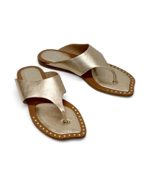 ASH（アッシュ）の「アッシュ【GENIUS】トングサンダル フラット サマーサンダル 1.5cmヒール（サンダル・レディース・ゴールド・36/37/38/39）」の9枚目の写真