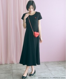 sanrio（サンリオ）の「＜大きいサイズ＞【ハローキティ】Aラインフレアカットワンピース marun（ワンピース）」
