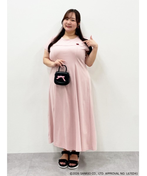 sanrio（サンリオ）の「＜大きいサイズ＞【ハローキティ】Aラインフレアカットワンピース marun（ワンピース・レディース・ピンク/ブラック・5L/4L/3L/LL/L）」の19枚目の写真