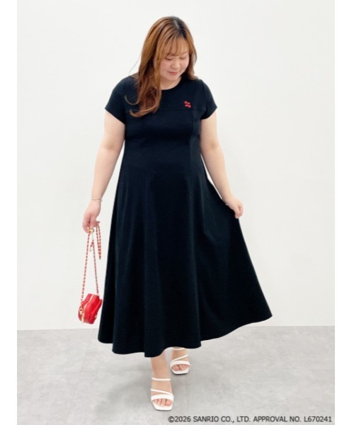 sanrio（サンリオ）の「＜大きいサイズ＞【ハローキティ】Aラインフレアカットワンピース marun（ワンピース・レディース・ピンク/ブラック・5L/4L/3L/LL/L）」の14枚目の写真