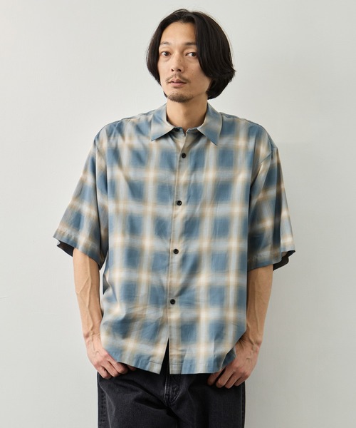 CITY TOKYO(シティトウキョウ)の「【CITY TOKYO】ソフトドレープオンブレチェックS/Sシャツ(シャツ/ブラウス・メンズ・ブラック/ライトブルー/ホワイト・1/2)」の1枚目の写真