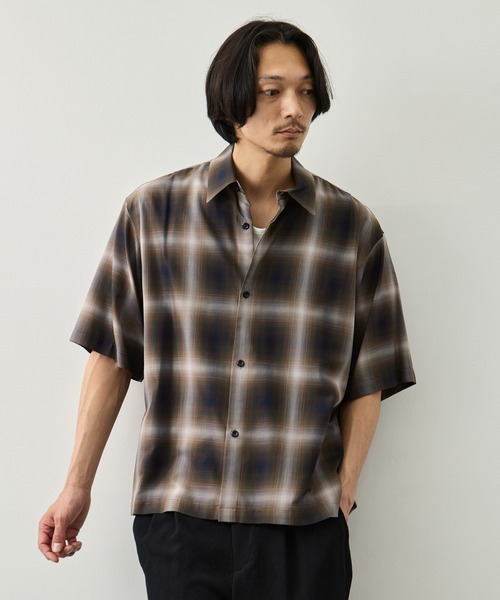 CITY TOKYO(シティトウキョウ)の「【CITY TOKYO】ソフトドレープオンブレチェックS/Sシャツ(シャツ/ブラウス・メンズ・ブラック/ライトブルー/ホワイト・1/2)」の3枚目の写真